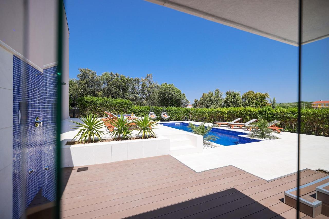 Villa Pino with Pool, Sauna&Jacuzzi Petrcane Esterno foto